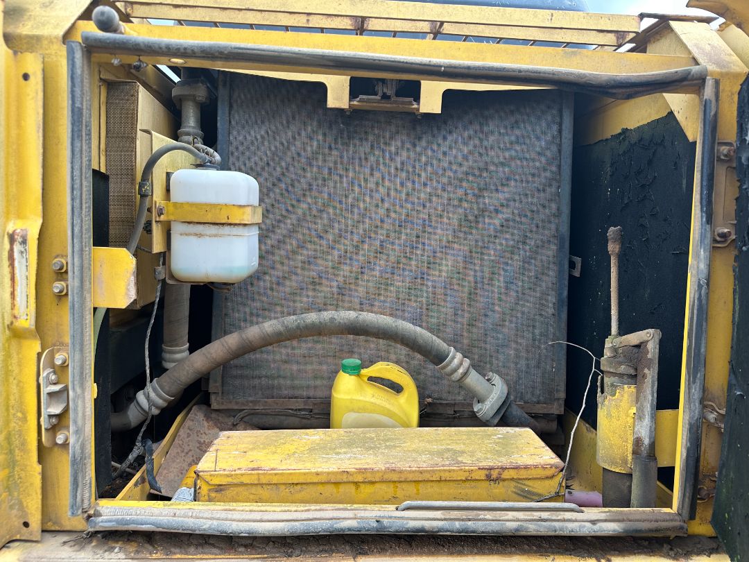 2002 KOMATSU PC200LC-6LE - Image 29